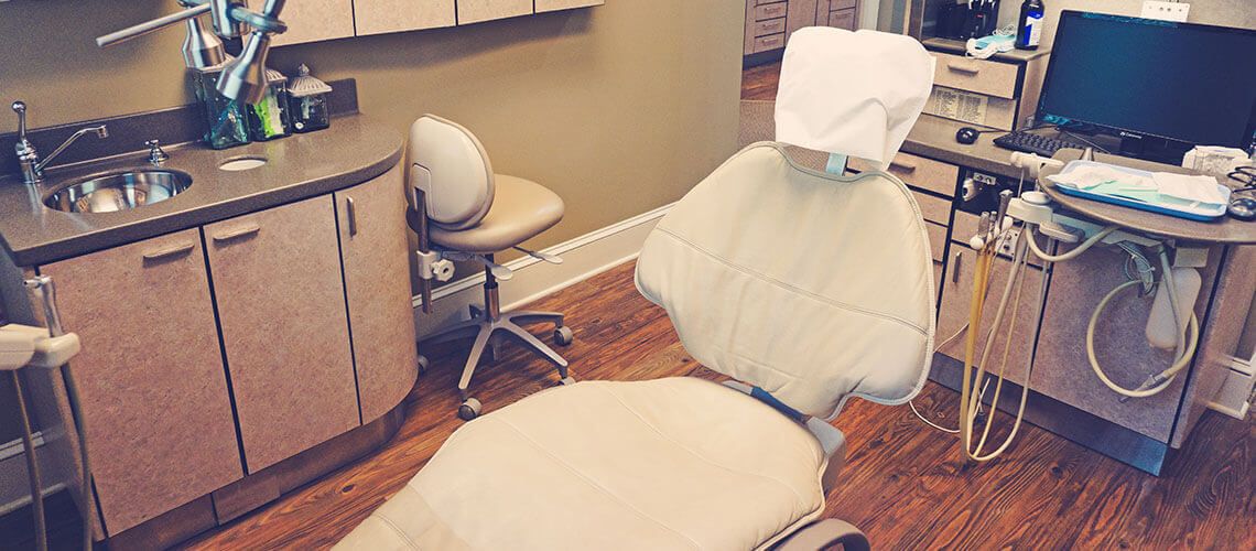 Great Suwanee Dentists Clayton Dental at Village Grove